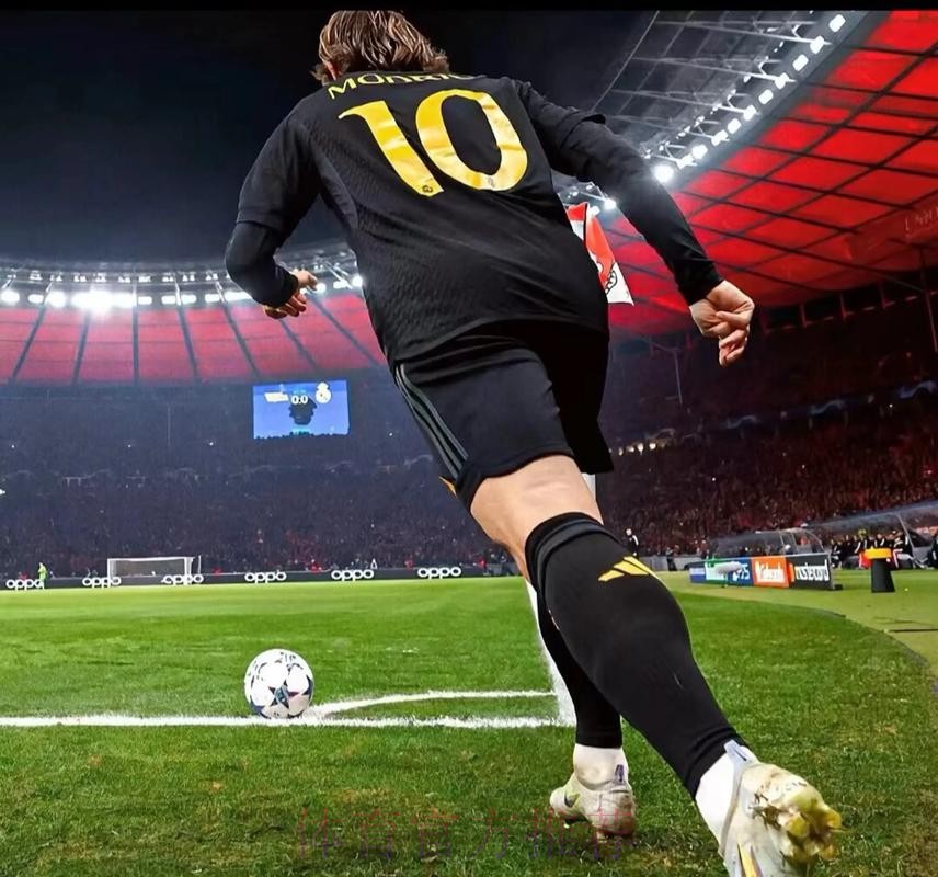 每体:魔笛合同到期后将转投沙特 结束12年皇马生涯